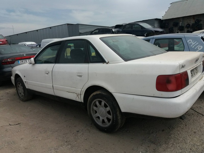 audi a6 berlina (c4) 2.5 tdi cat (ael)   |   0.94 - ... | 1994 | 140 cv / 103 kw del año 1994