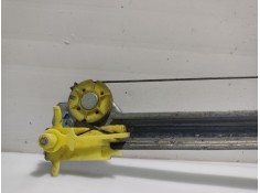 Recambio de elevalunas delantero derecho para renault trafic combi (ab 4.01) 1.9 diesel referencia OEM IAM 7700311821   2