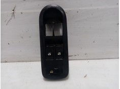 Recambio de mando elevalunas delantero izquierdo para renault scénic ii (jm0/1_) 1.9 dci (jm14) referencia OEM IAM 156018070 820