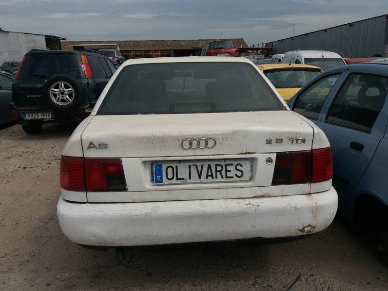 audi a6 berlina (c4) 2.5 tdi cat (ael)   |   0.94 - ... | 1994 | 140 cv / 103 kw del año 1994