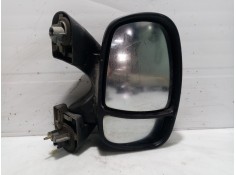 Recambio de retrovisor derecho para renault trafic combi (ab 4.01) 1.9 diesel referencia OEM IAM 7701473247  