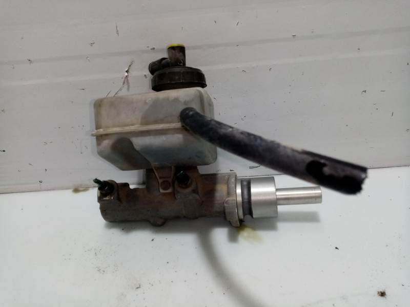 Recambio de bomba freno para renault master ii phase 2 caja cerrada referencia OEM IAM 7701209583  