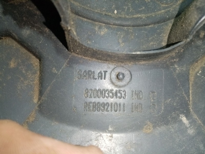 Recambio de tapacubos para renault master ii phase 2 caja cerrada referencia OEM IAM 8200035453 B8921011 0