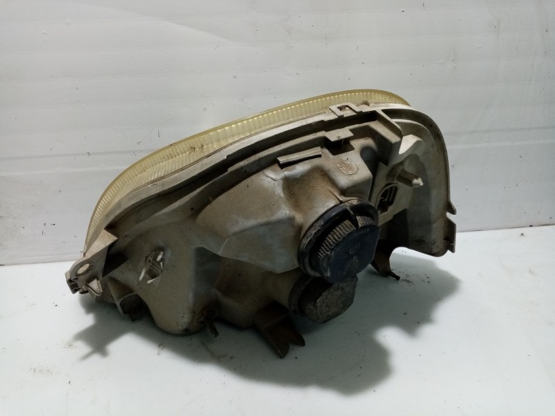 Recambio de faro derecho para renault master ii phase 2 caja cerrada referencia OEM IAM 8200163518  