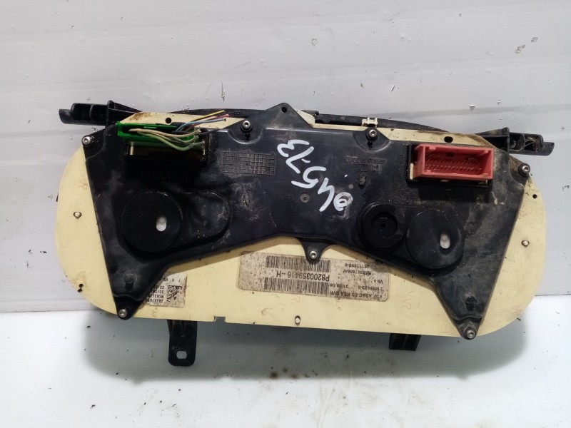 Recambio de cuadro instrumentos para renault master ii phase 2 caja cerrada referencia OEM IAM P8200359416H  