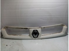 Recambio de calandra delantera de radiador para renault master ii phase 2 caja cerrada referencia OEM IAM 7701057086  