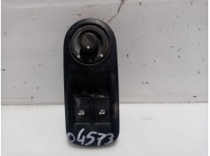 Recambio de mando elevalunas delantero izquierdo para renault master ii phase 2 caja cerrada referencia OEM IAM 820020662 820020