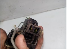 Recambio de cerradura puerta delantera izquierda para renault master ii phase 2 caja cerrada referencia OEM IAM 8200147149   2