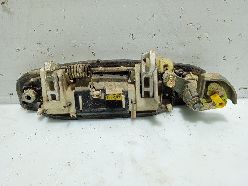 Recambio de maneta exterior delantera derecha para hyundai getz (tb) 1.3 referencia OEM IAM 826601C050  