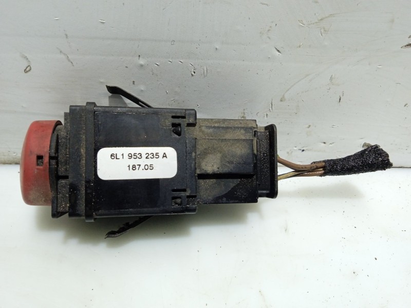 Recambio de warning para seat ibiza iii (6l1) 1.4 tdi referencia OEM IAM 6L1953235A  