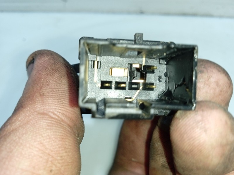 Recambio de warning para seat ibiza iii (6l1) 1.4 tdi referencia OEM IAM 6L1953235A  