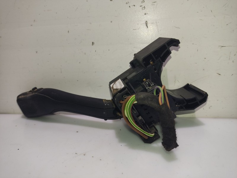 Recambio de mando limpia para volkswagen bora variant (1j6) 1.9 tdi referencia OEM IAM 4B0953503F  