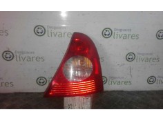Recambio de piloto trasero derecho para renault clio ii fase ii (b/cb0) community   |   06.01 - 12.06 | 2001 - 2006 | 58 cv / 43 2