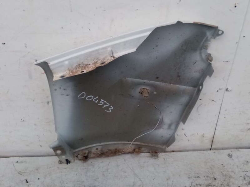 Recambio de aleta delantera derecha para renault master ii phase 2 caja cerrada referencia OEM IAM 7750350505  