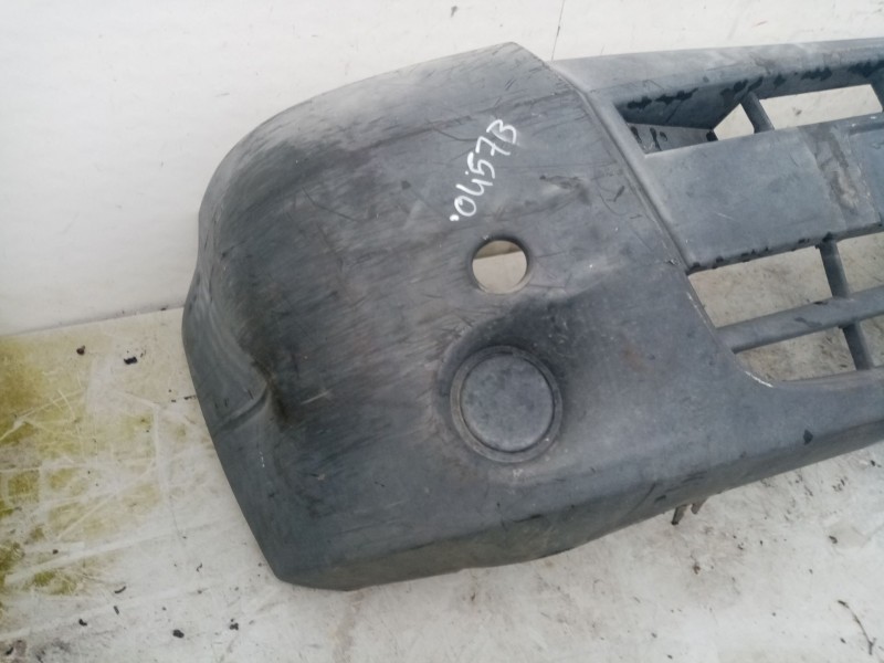 Recambio de paragolpes delantero para renault master ii phase 2 caja cerrada referencia OEM IAM 7702295263  