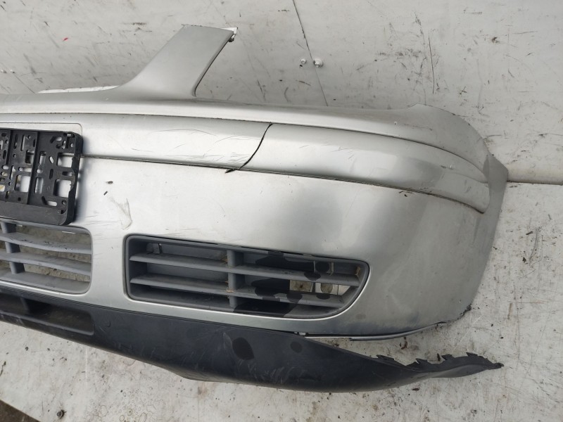 Recambio de paragolpes delantero para volkswagen bora variant (1j6) 1.9 tdi referencia OEM IAM 1J5807217K  