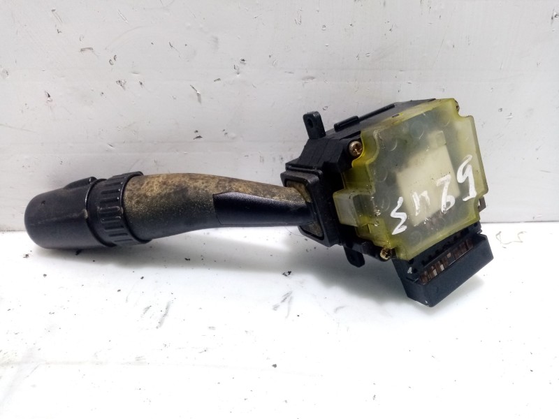 Recambio de mando limpia para hyundai elantra (xd) 2.0 crdi cat referencia OEM IAM 934202D000  