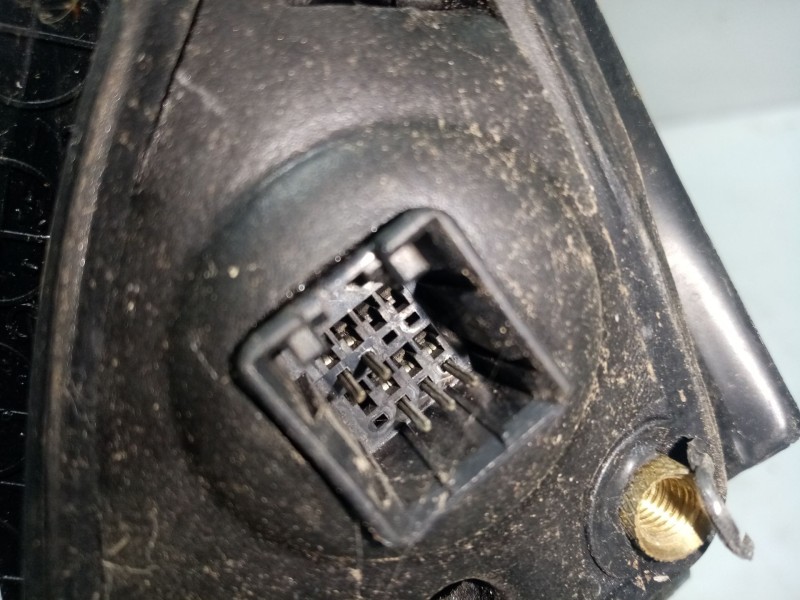 Recambio de retrovisor derecho para hyundai elantra (xd) 2.0 crdi cat referencia OEM IAM 876202D550  