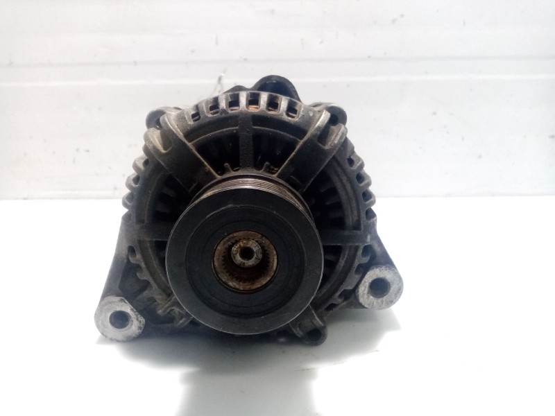 Recambio de alternador para hyundai elantra (xd) 2.0 crdi cat referencia OEM IAM 3730027011 CAL32111AS 8EL011711221