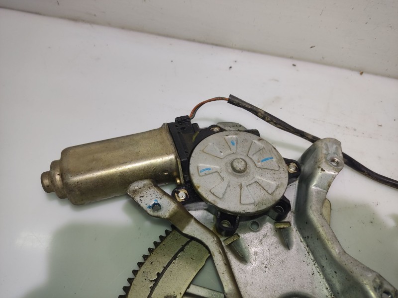 Recambio de elevalunas delantero derecho para mg streetwise 1.4 referencia OEM IAM CUH101900  