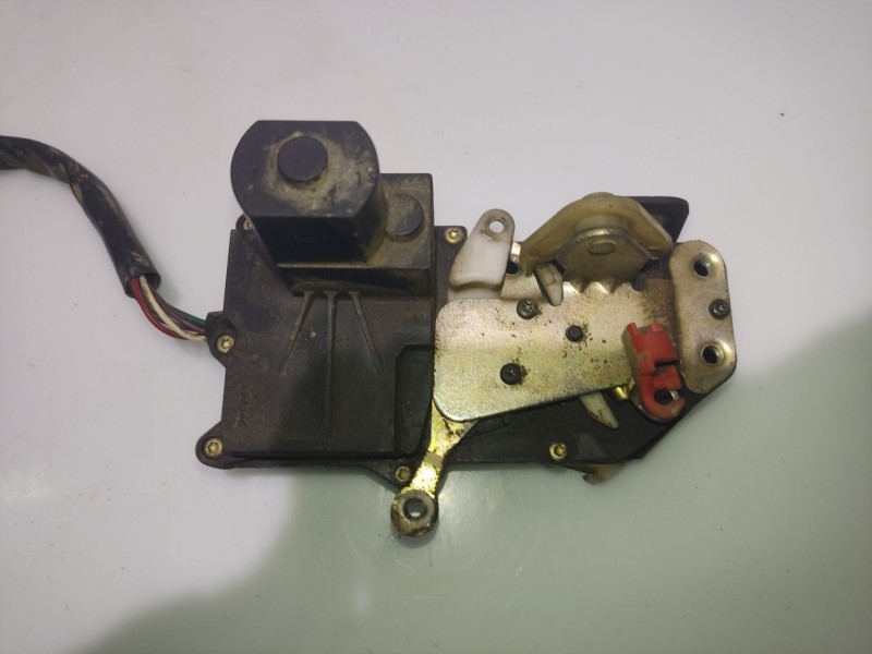 Recambio de cerradura puerta delantera izquierda para mg streetwise 1.4 referencia OEM IAM CDI1577200  