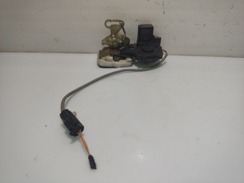 Recambio de cerradura puerta trasera derecha para mg streetwise 1.4 referencia OEM IAM   