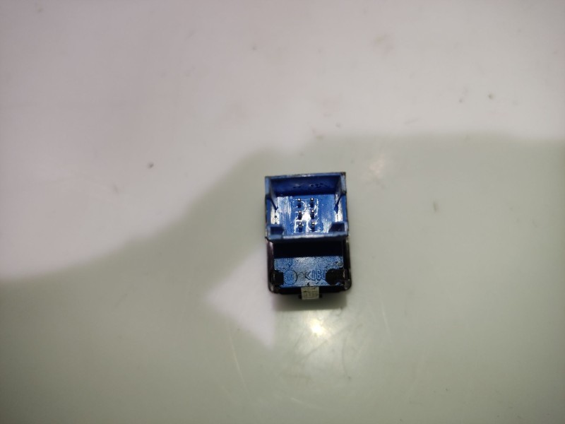 Recambio de interruptor para mg streetwise 1.4 referencia OEM IAM YUG001040PMP 9751292 