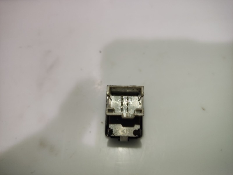 Recambio de interruptor para mg streetwise 1.4 referencia OEM IAM YUG1100PMP 9751297 