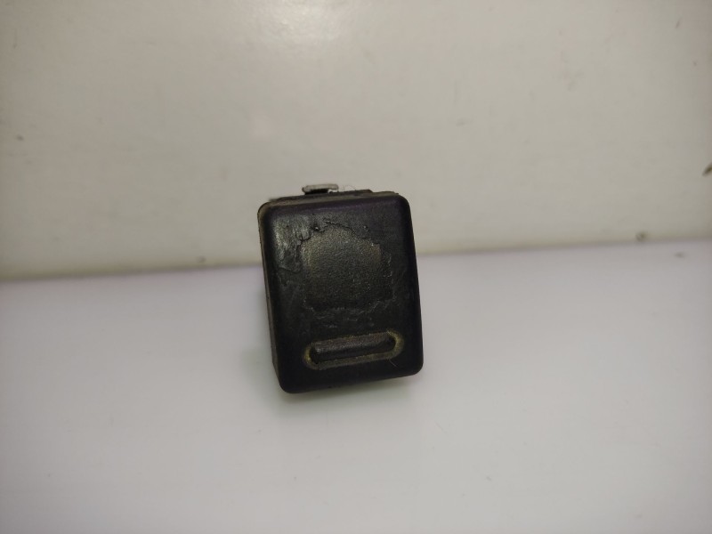 Recambio de interruptor para mg streetwise 1.4 referencia OEM IAM YUG001070PMP 9751295 