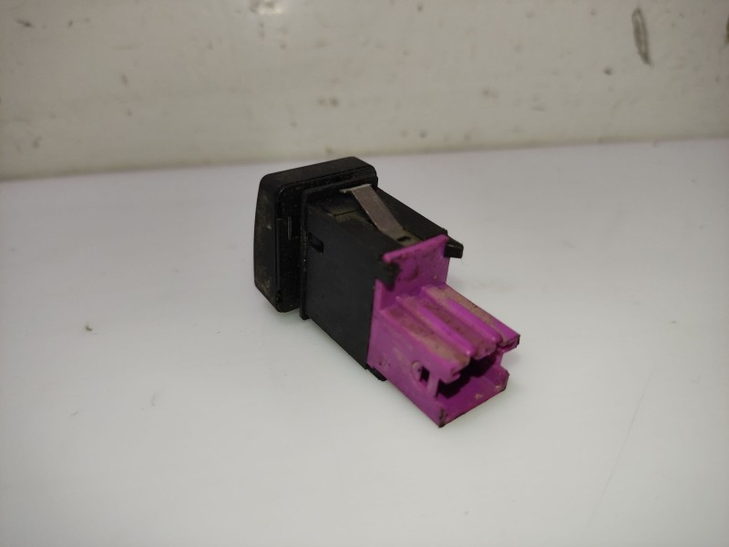 Recambio de interruptor para mg streetwise 1.4 referencia OEM IAM YUG001090PMP 9751296 