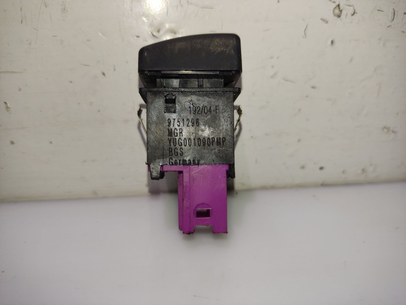 Recambio de interruptor para mg streetwise 1.4 referencia OEM IAM YUG001090PMP 9751296 