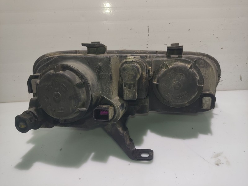 Recambio de faro izquierdo para mg streetwise 1.4 referencia OEM IAM XBC000590 89006350 