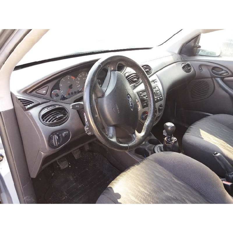 ford focus berlina (cak) 1.8 tddi turbodiesel cat   |   0.98 - ... | 1998 | 90 cv / 66 kw del año 1998