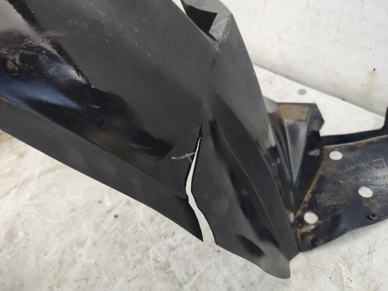 Recambio de paso de rueda delantero derecho para mg streetwise 1.4 referencia OEM IAM CLF101580  