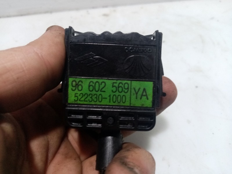 Recambio de mando limpia para chevrolet matiz referencia OEM IAM 06602569 5223301000 