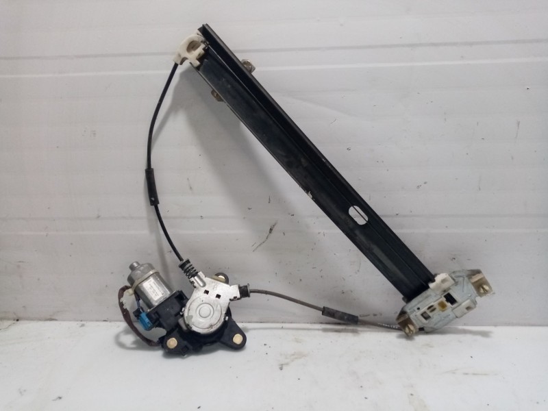 Recambio de elevalunas delantero derecho para chevrolet matiz referencia OEM IAM 96601566 96485142 