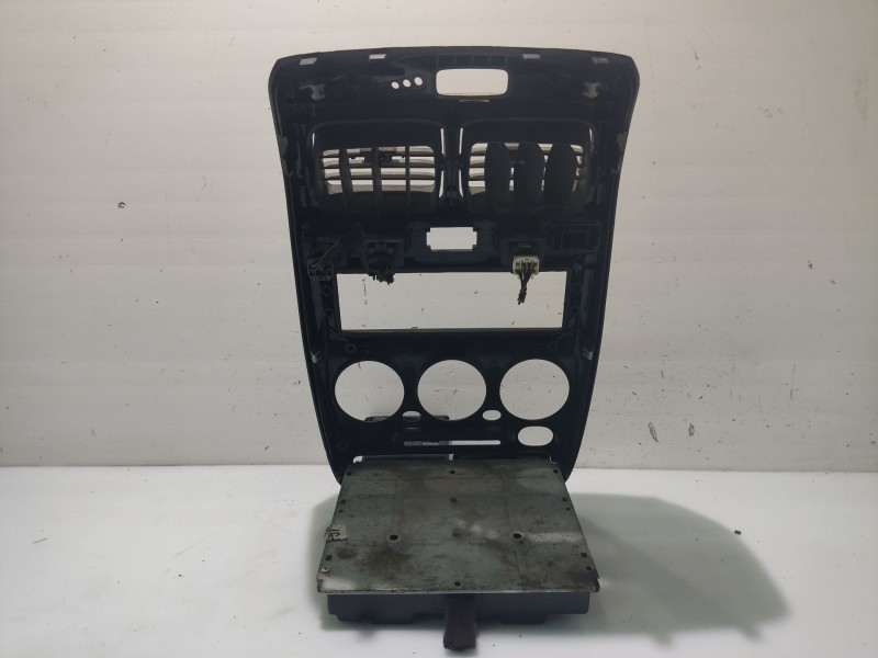 Recambio de moldura para hyundai accent ii (lc) 1.5 crdi referencia OEM IAM 8474125300  