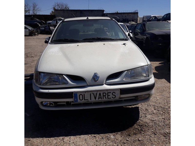 renault megane i berlina hatchback (ba0) 1.6   |   0.95 - ... | 1995 | 90 cv / 66 kw del año 1995