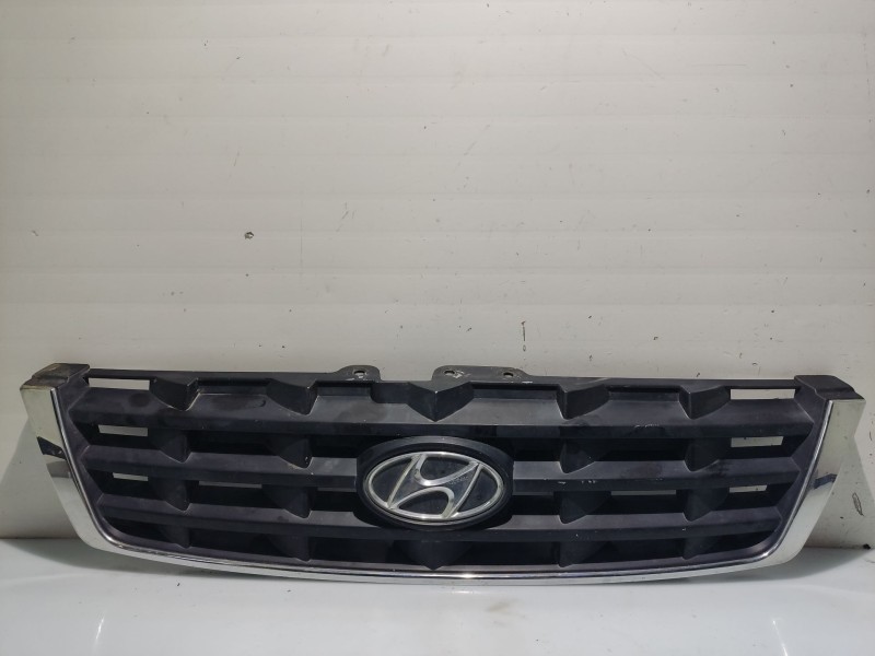 Recambio de rejilla delantera para hyundai accent ii (lc) 1.5 crdi referencia OEM IAM 8636125620  