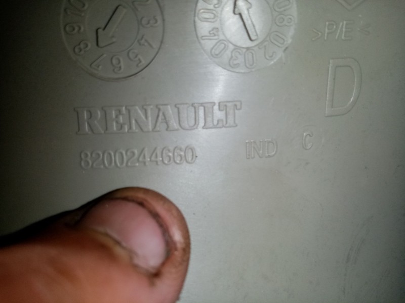 Recambio de moldura para renault scénic ii (jm0/1_) 1.9 dci (jm14) referencia OEM IAM 8200244660  