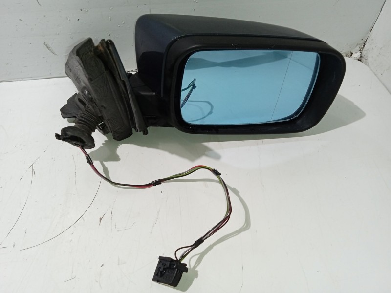 Recambio de retrovisor derecho para bmw 5 (e39) 520 i referencia OEM IAM 51168203742  