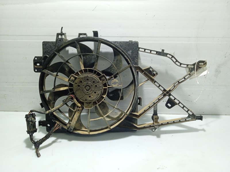 Recambio de electroventilador para opel vectra b (j96) 1.6 i 16v (f19) referencia OEM IAM 1341275  