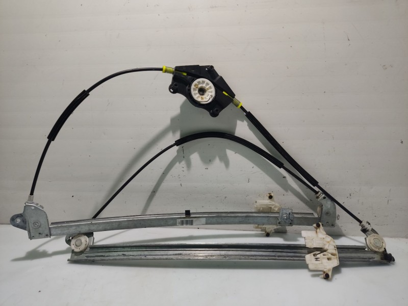 Recambio de elevalunas delantero izquierdo para peugeot 807 (eb_) 2.0 hdi referencia OEM IAM 9221L4  