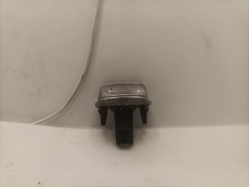 Recambio de piloto matricula para citroën c3 hdi 70 furio referencia OEM IAM 6340A3 6340A3 6340A3