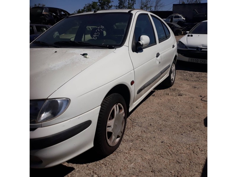 renault megane i berlina hatchback (ba0) 1.6   |   0.95 - ... | 1995 | 90 cv / 66 kw del año 1995