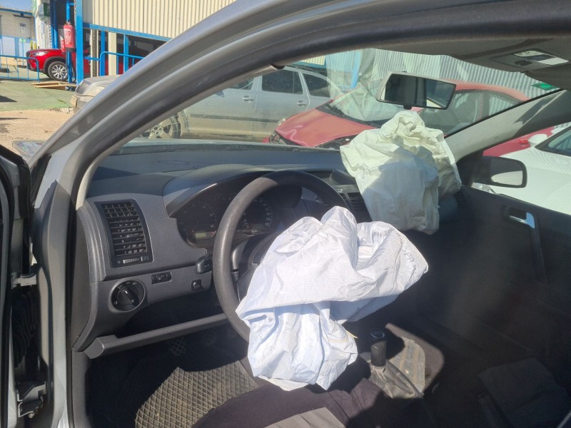 vw polo iv (9n_, 9a_) del año 2002