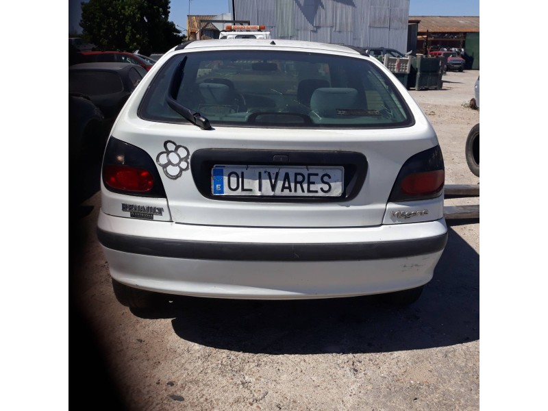 renault megane i berlina hatchback (ba0) 1.6   |   0.95 - ... | 1995 | 90 cv / 66 kw del año 1995