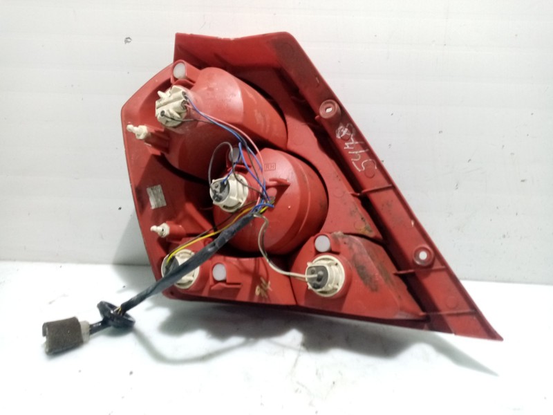 Recambio de piloto trasero derecho para chevrolet aveo / kalos hatchback (t200) 1.2 referencia OEM IAM 96540269  