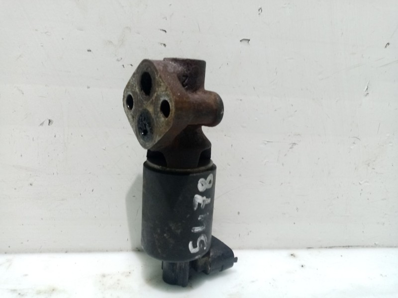 Recambio de valvula egr para chevrolet aveo / kalos hatchback (t200) 1.2 referencia OEM IAM 25182126  