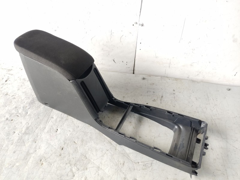 Recambio de consola central para renault megane ii (bm0/1_, cm0/1_) 1.5 dci (bm1e, cm1e) referencia OEM IAM 8200079088  